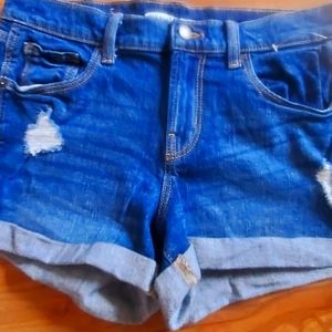 Midrise, Ripped, Boyfriend shorts